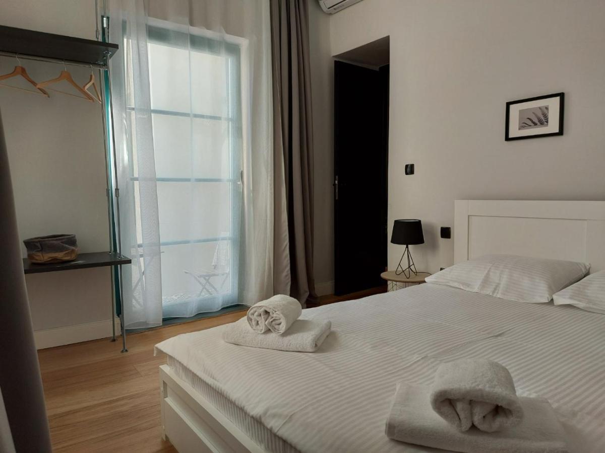 Ermoupolis Hidden Gems Apartment Екстериор снимка