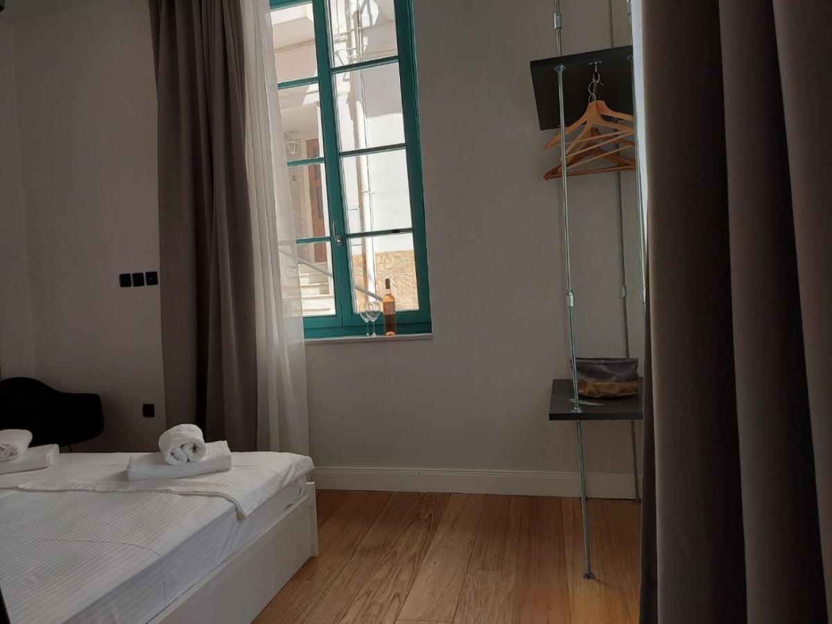 Ermoupolis Hidden Gems Apartment Екстериор снимка