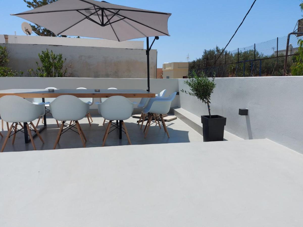 Ermoupolis Hidden Gems Apartment Екстериор снимка